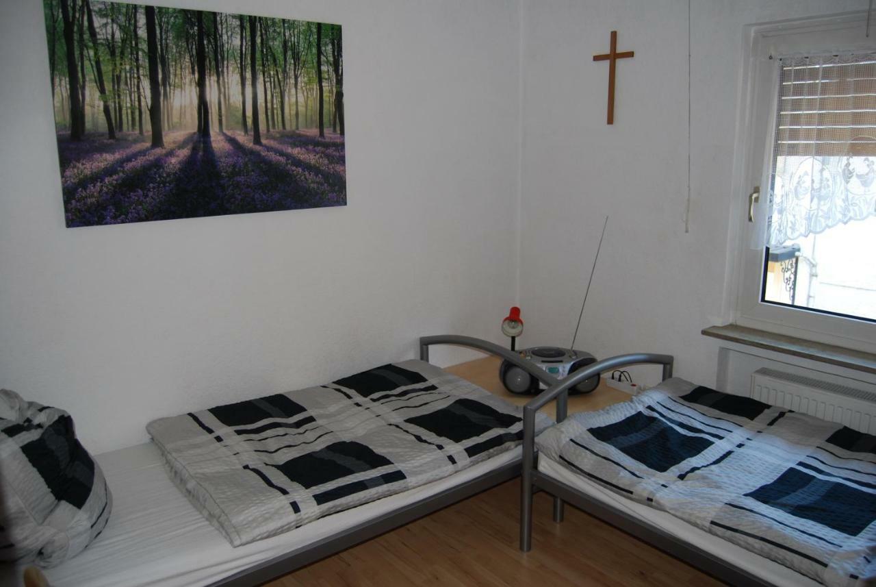 Appartamento 6 Schulstrasse Biebertal Esterno foto
